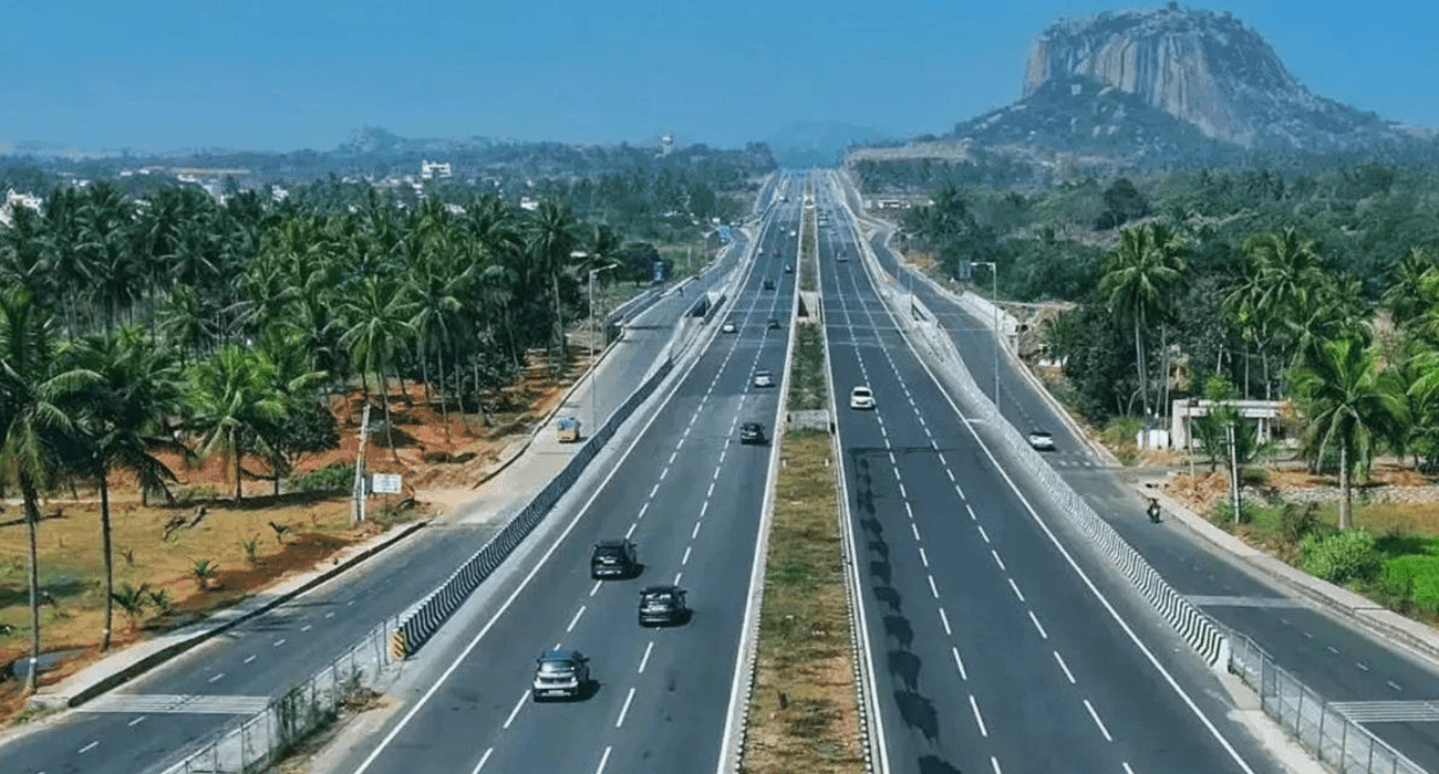 Bengaluru- Mysuru expressway pushes up the demand for real estate in Mysuru hero image